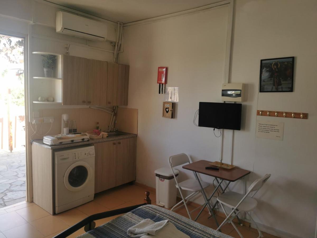 Nicosia Rooms Studios 객실 사진